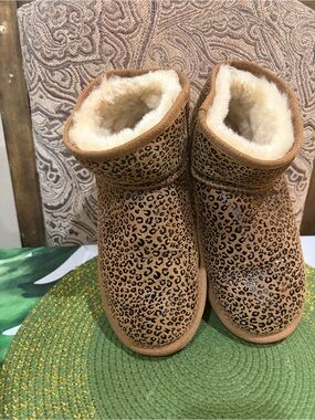 Emu ridge Australian sheep animal print boot
